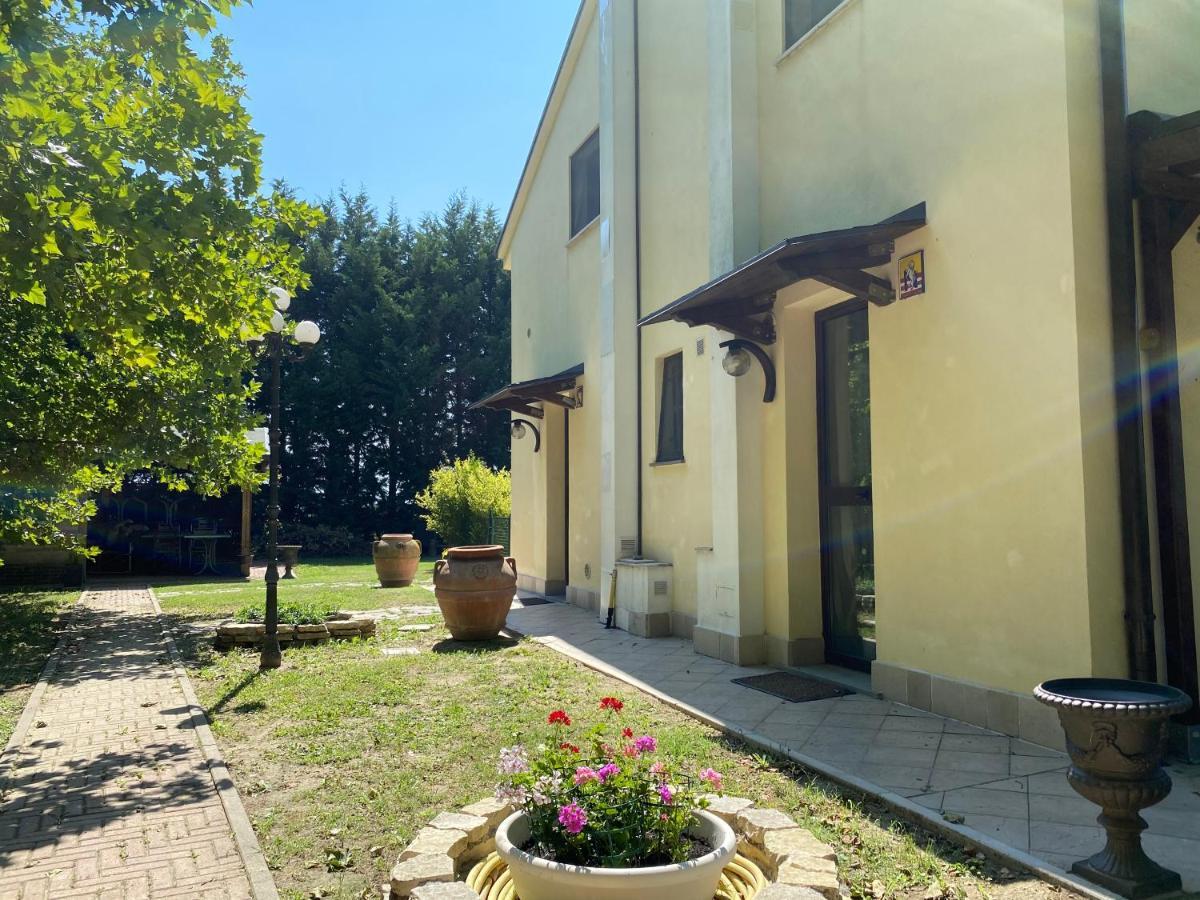 Agriturismo San Michele San Michele  Luaran gambar