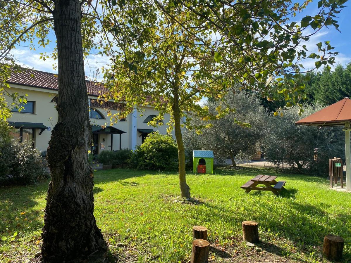 Agriturismo San Michele San Michele  Luaran gambar